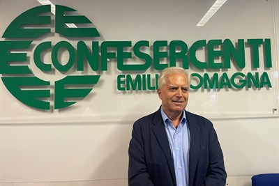 Confesercenti Forlì Cesena - Giovanni Campani eletto Presidente regionale di ANVA Confesercenti  la più importante associazione sindacale degli operatori su area pubblica della regione