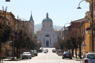 Confesercenti Forlì Cesena - COMUNE DI PREDAPPIO  CONTRIBUTI A FONDO PERDUTO PER L’APERTURA DI NUOVE ATTIVITA’ COMMERCIALI ED ARTIGIANE NELL’ANNO 2026