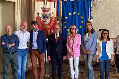 Confesercenti Forlì Cesena - Contributi economici finalizzati all’avvio di nuove attività commerciali, artigianali e da parte di Enti del Terzo Settore in locali del centro storico di Forlì      